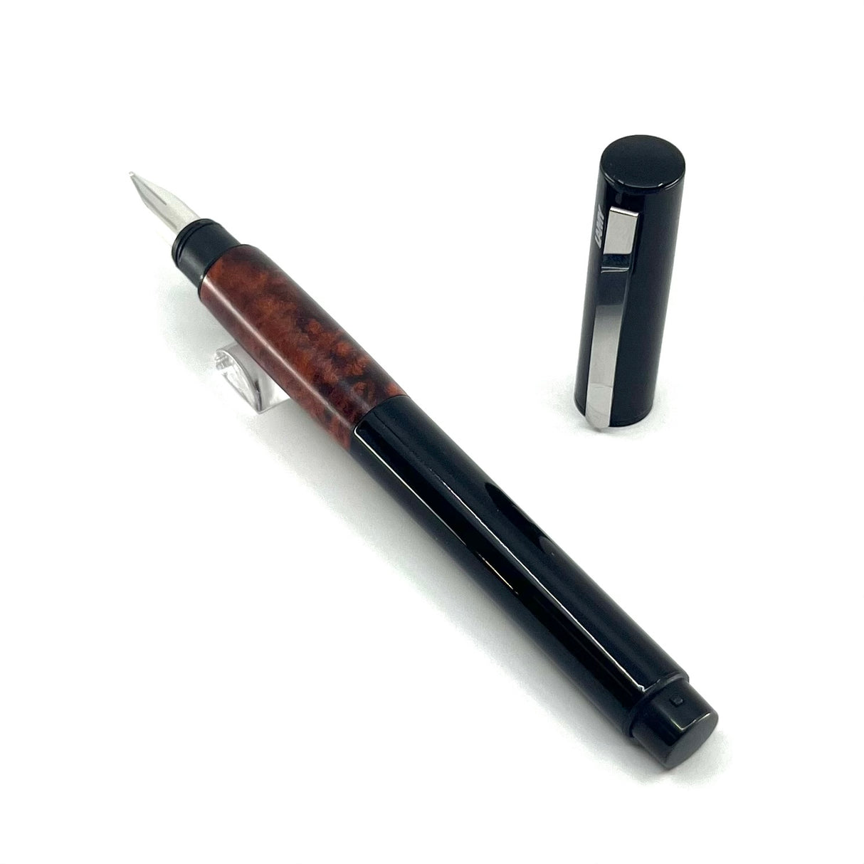 Lamy Accent Briarwood & Black Lacquered Fountain Pen - Broad 14kt Gold Nib