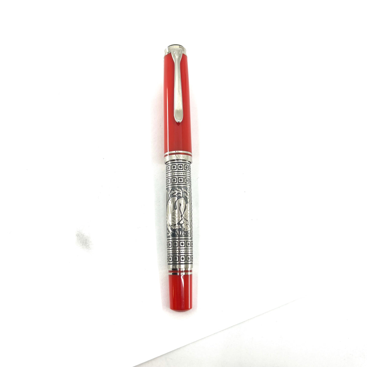 Pelikan Souveran M910 (M800 Size) Red Toledo Special Edition Fountain Pen - Fine 18kt Gold Nib