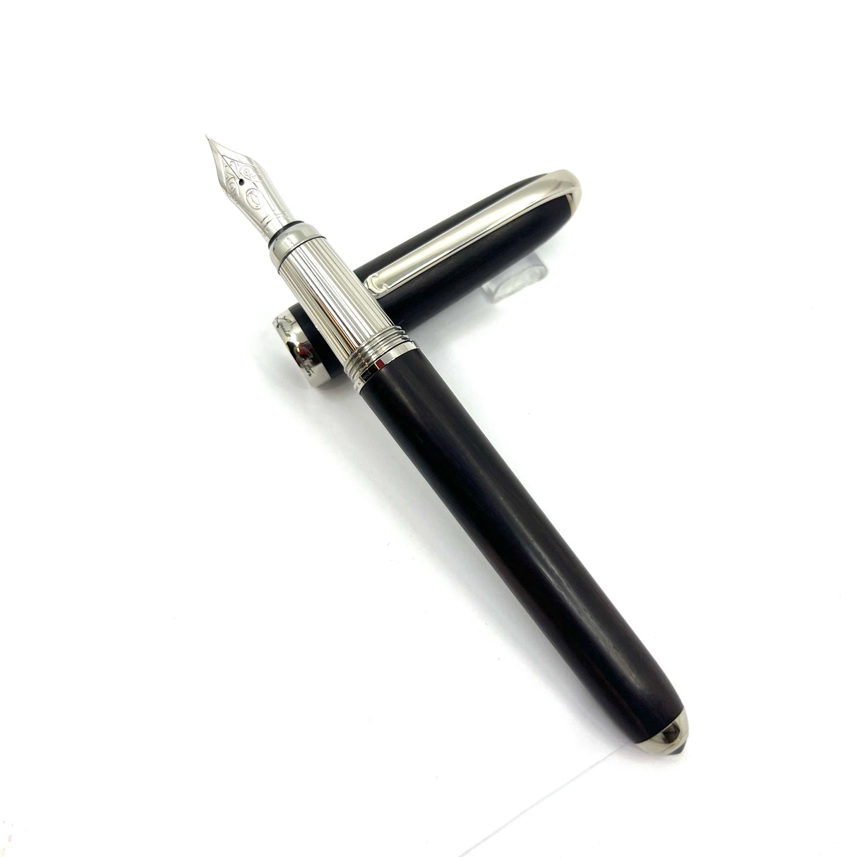 Louis Cartier Dandy Ebony Wood Body - Limited Edition Fountain Pen - Fine 18kt Gold Nib