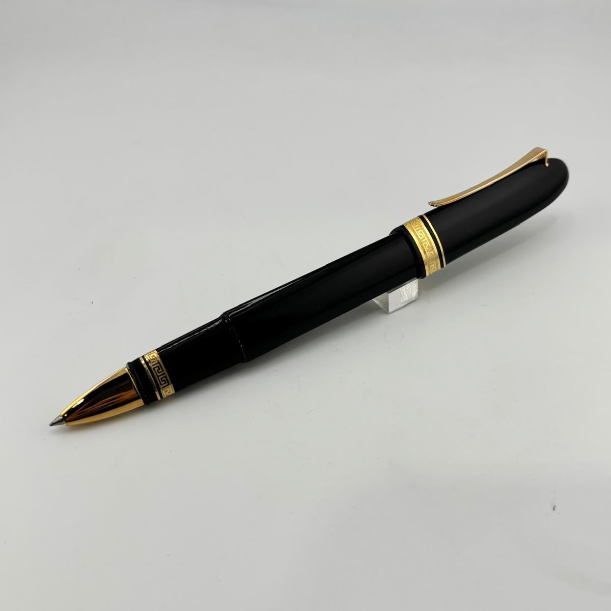 OMAS 360 Black Resin - Rollerball Pen