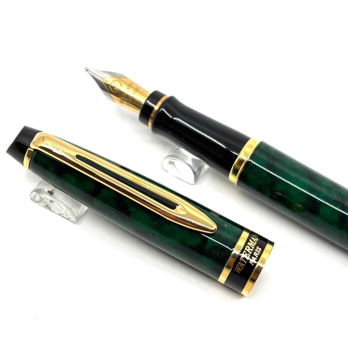 Waterman Expert Green/Black Marbled Fountain Pen