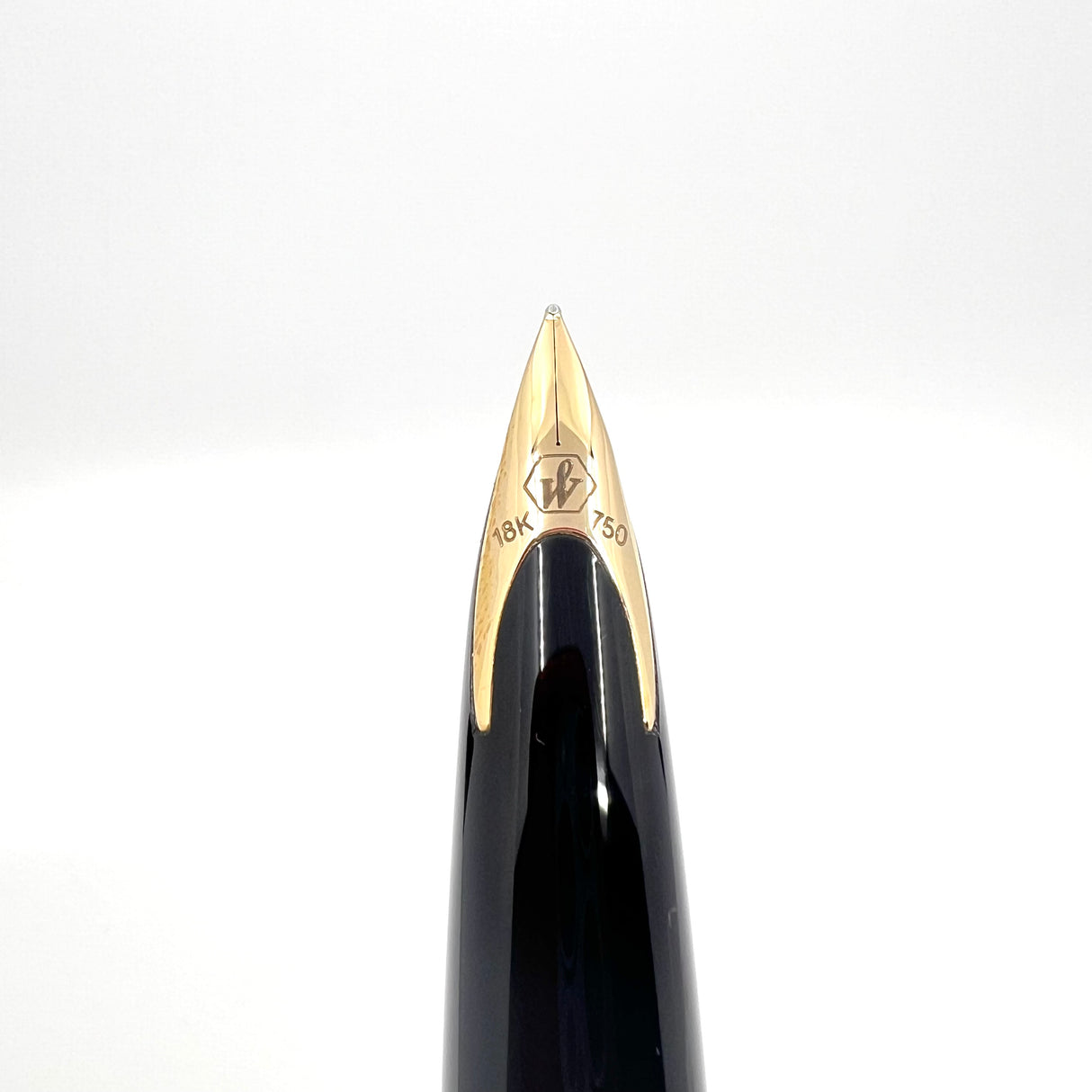 Waterman Carene Deluxe Green Barrel/Gold-Plated Cap Fountain Pen