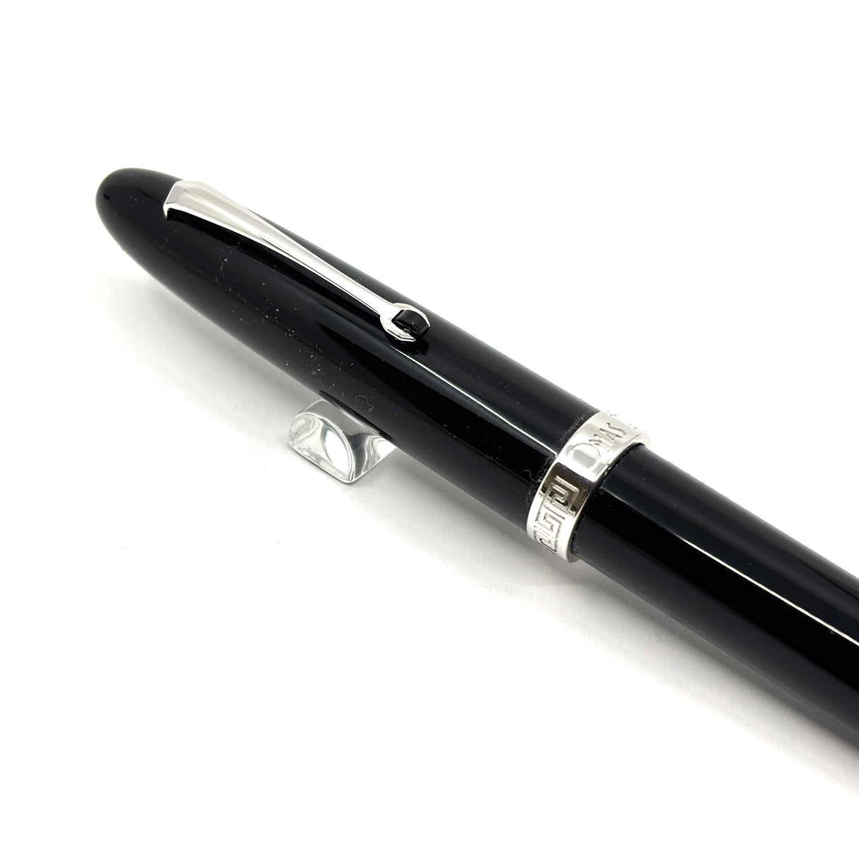 OMAS Ogiva Black Fountain Pen with High Tech Trim