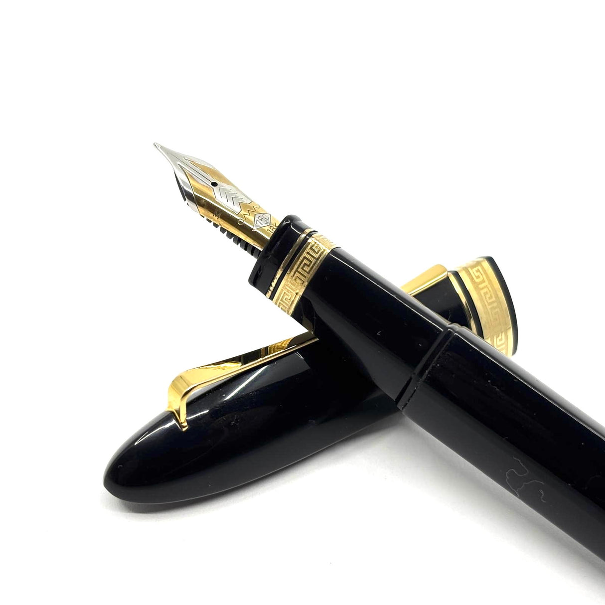 OMAS Dark Blue 360 Oversized Triangulated Fountain Pen