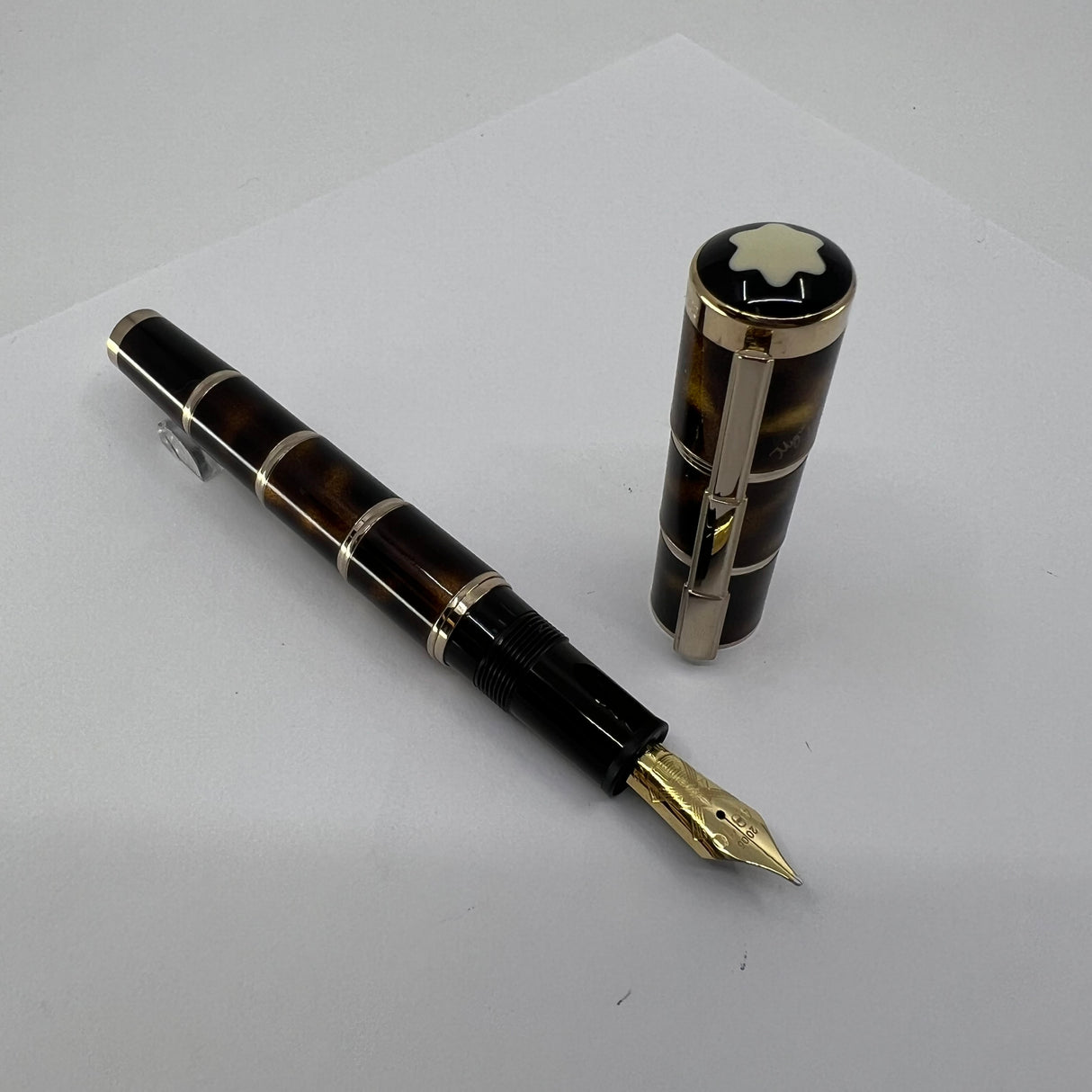 Montblanc Cervantes (Don Quixote) Writer's Limited Edition Fountain Pen - Medium 18kt Gold Nib