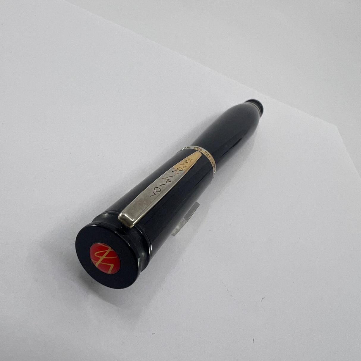Loiminchay Junior Qing Long Black Resin Fountain Pen - Medium 18kt Gold Nib