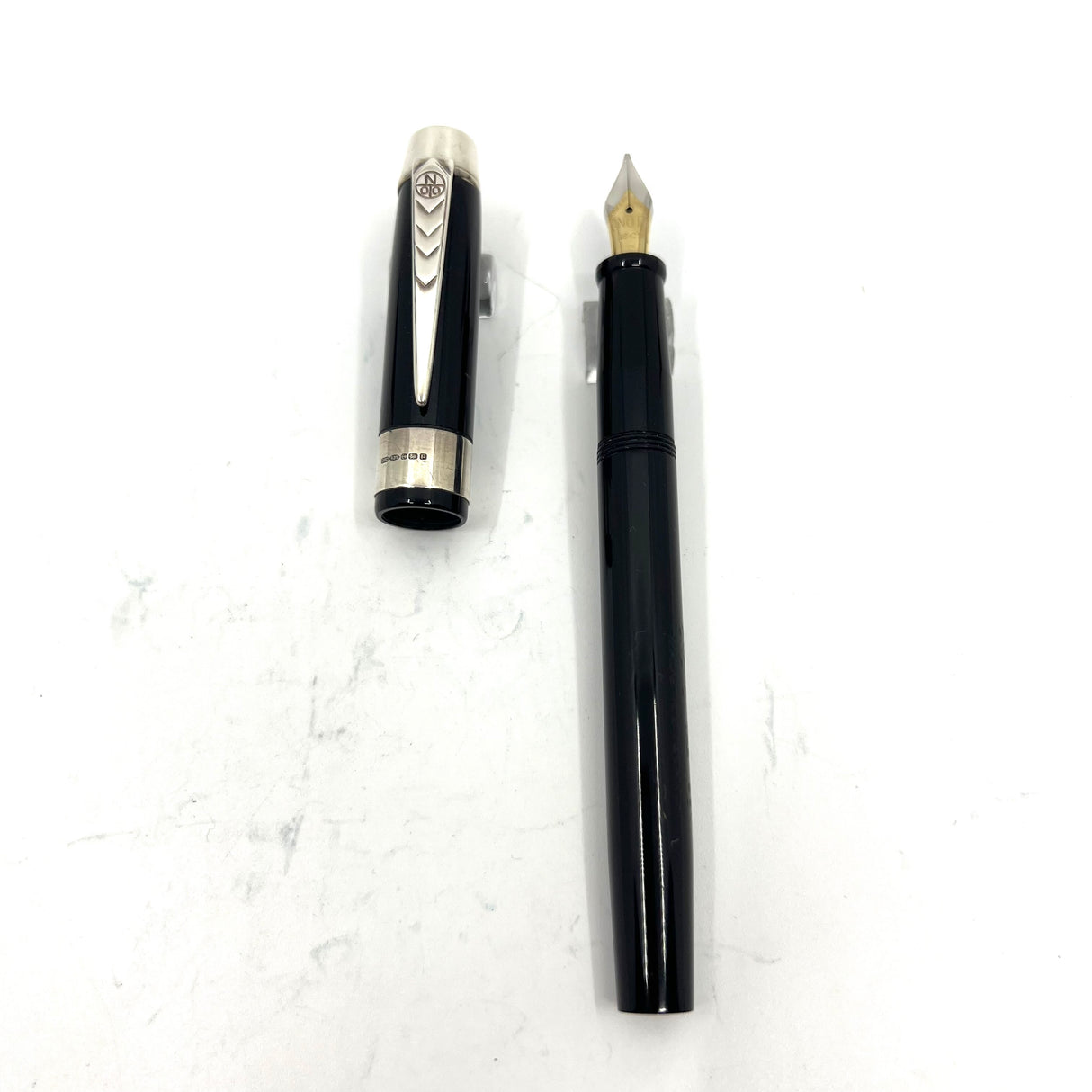 ONOTO "The Pen" Black Resin Fountain Pen