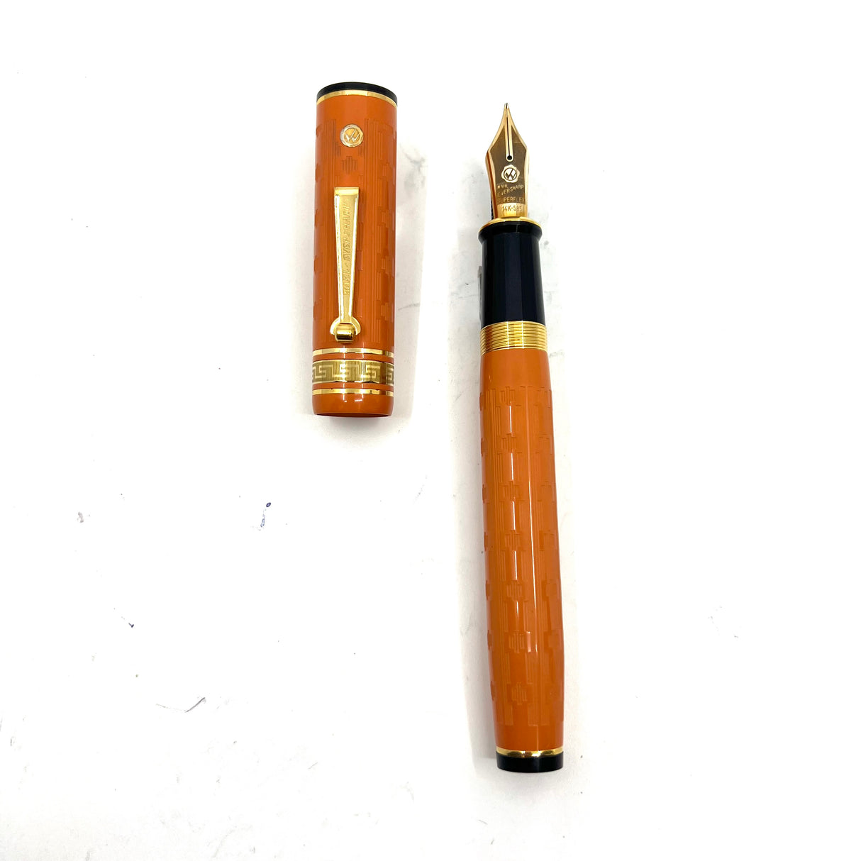 Wahl-Eversharp Decoband Gatsby Orange Chased Ebonite Fountain Pen