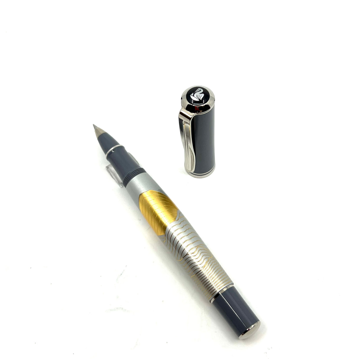 Pelikan R640 Mount Everest Natural Beauty Rollerball