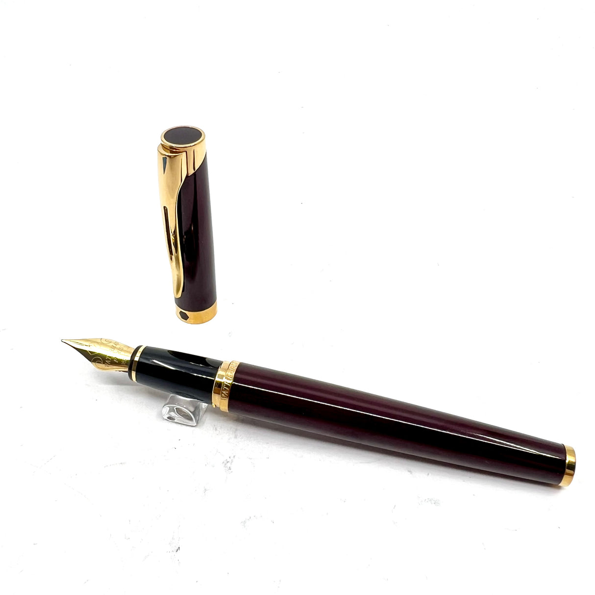 Waterman L'Etalon Laque Burgundy Fountain Pen