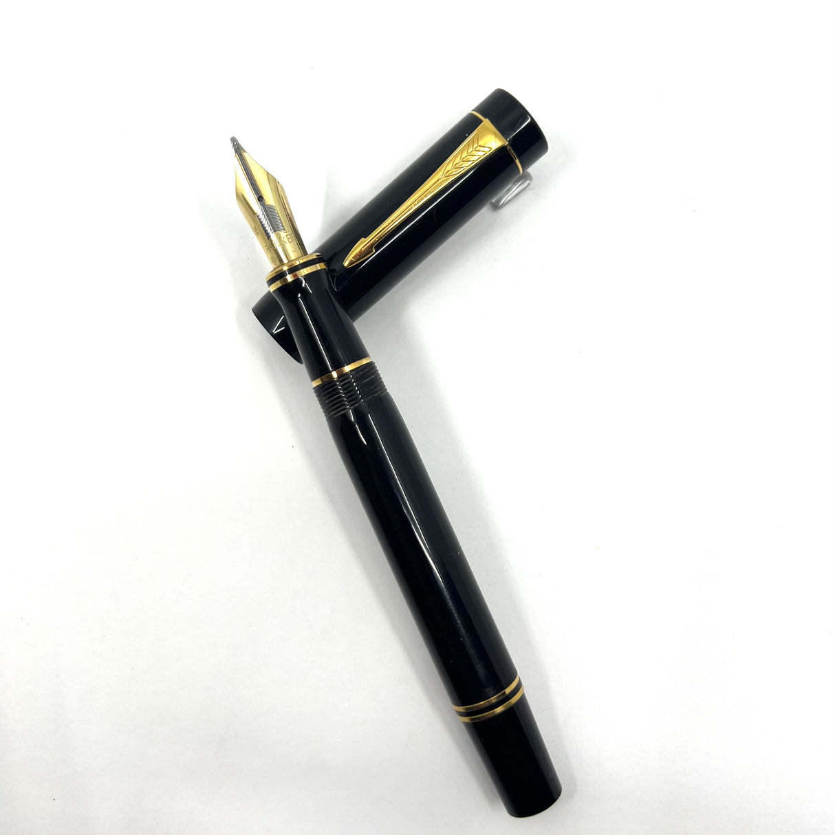 Parker Centennial Black Duofold (Largest Size) Fountain Pen