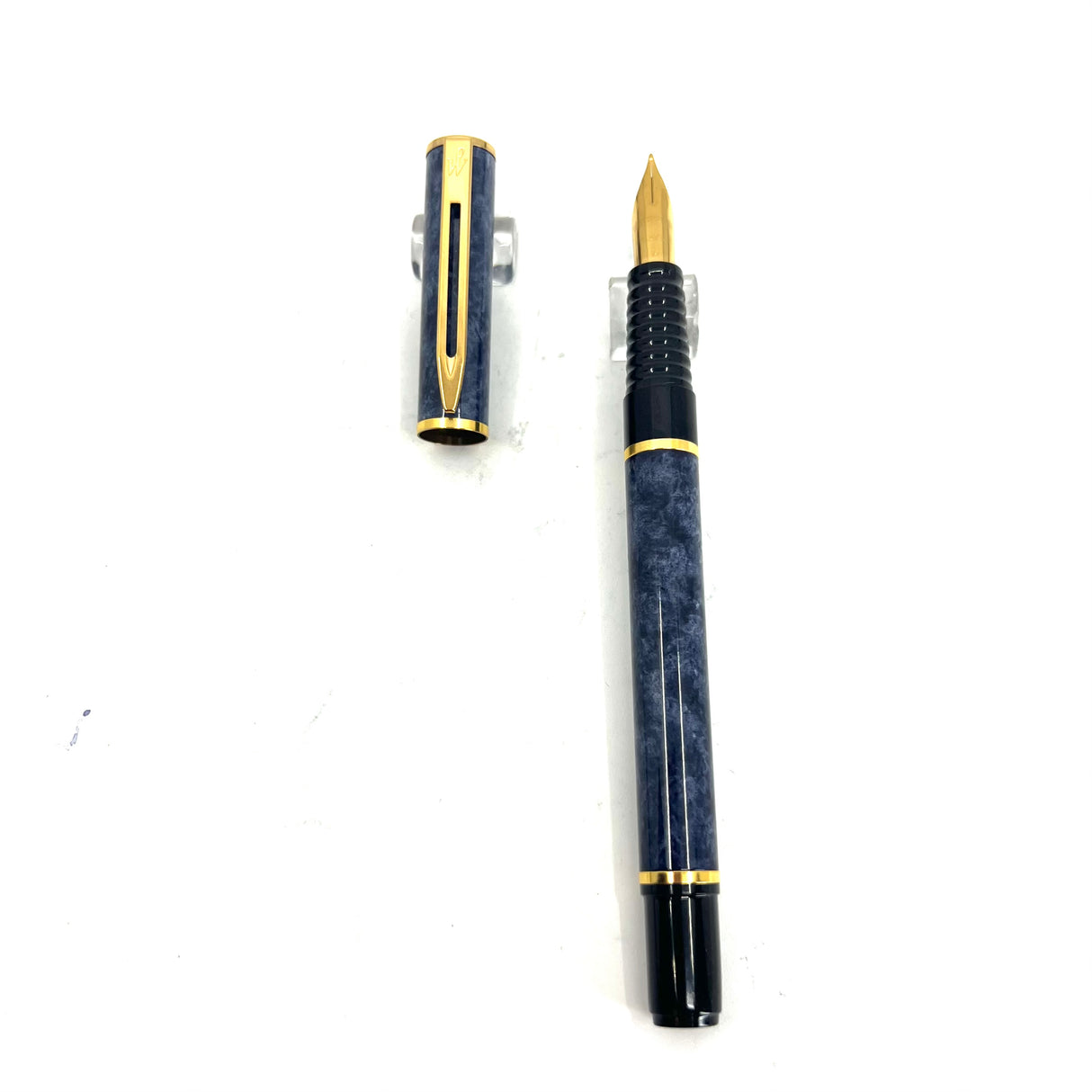 Waterman Laureat Blue/White Marbleized Fountain Pen
