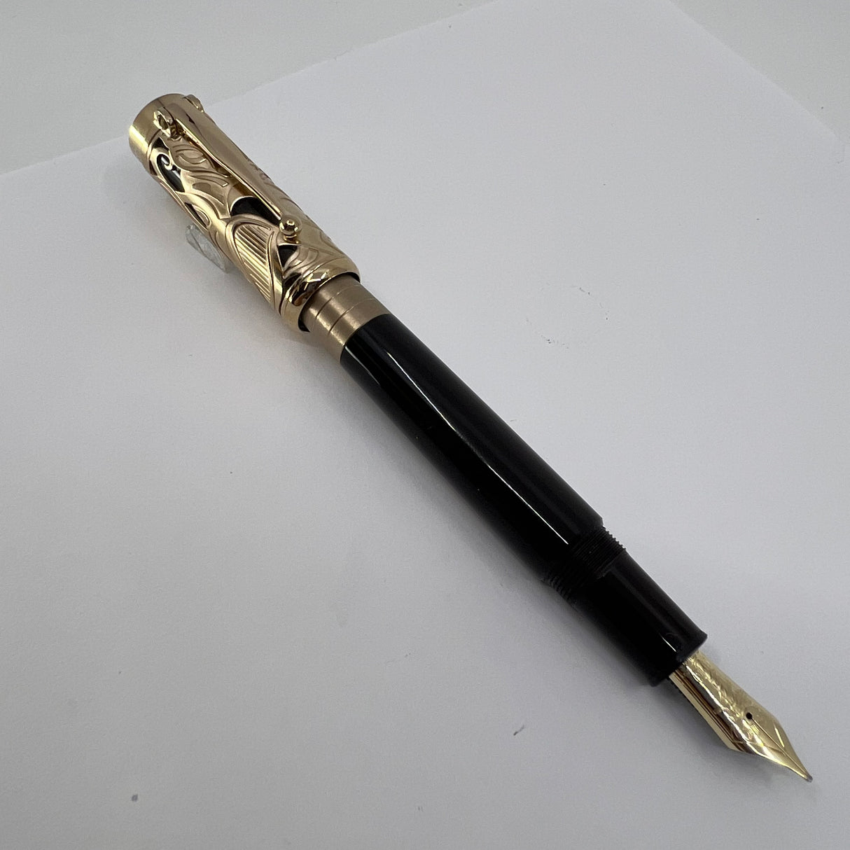 Montblanc Carlo Collodi Writer's Limited Edition Fountain Pen - Medium 18kt Gold Nib