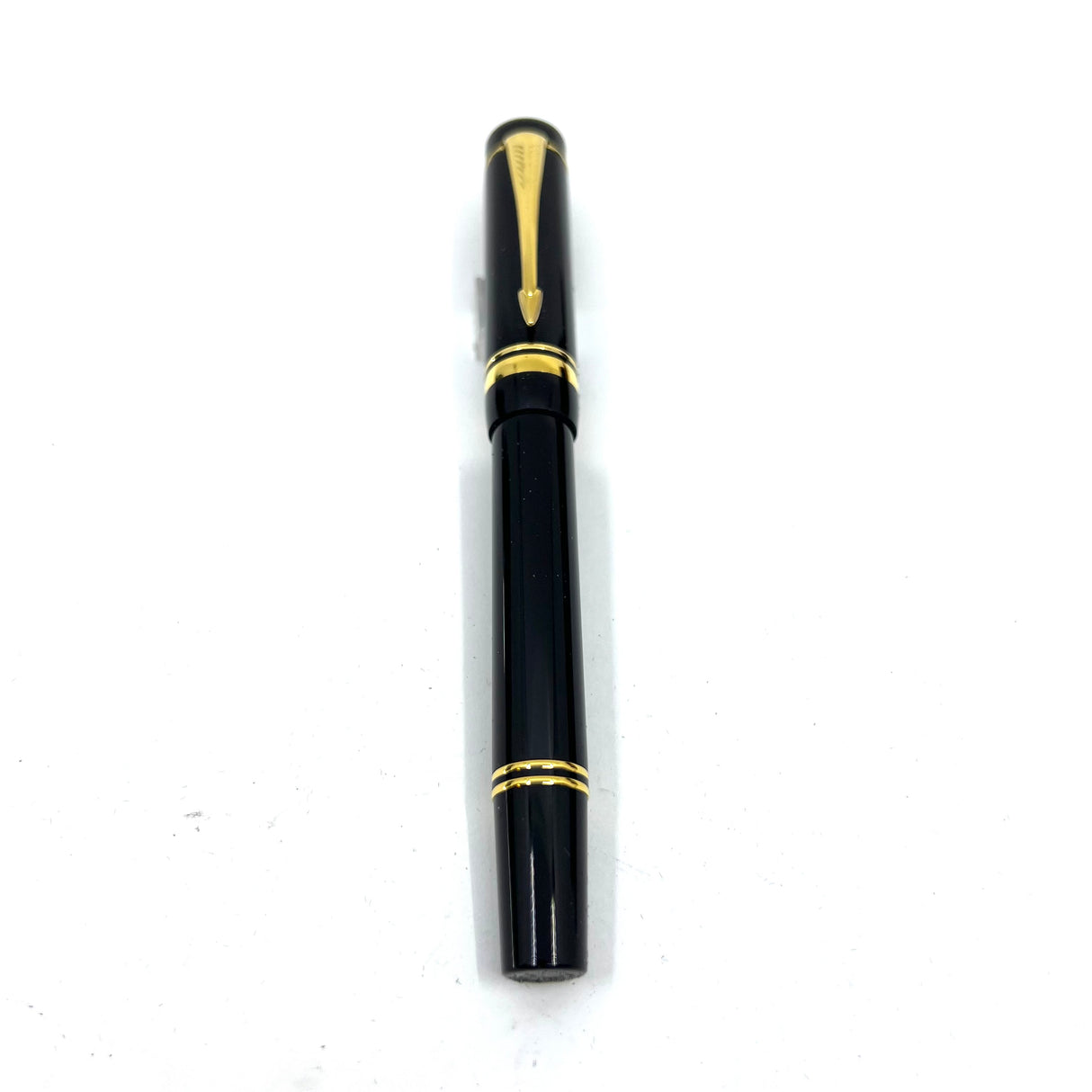 Parker Limited Edition World Memorial Duofold International Fountain Pen - Medium 18kt Gold Nib