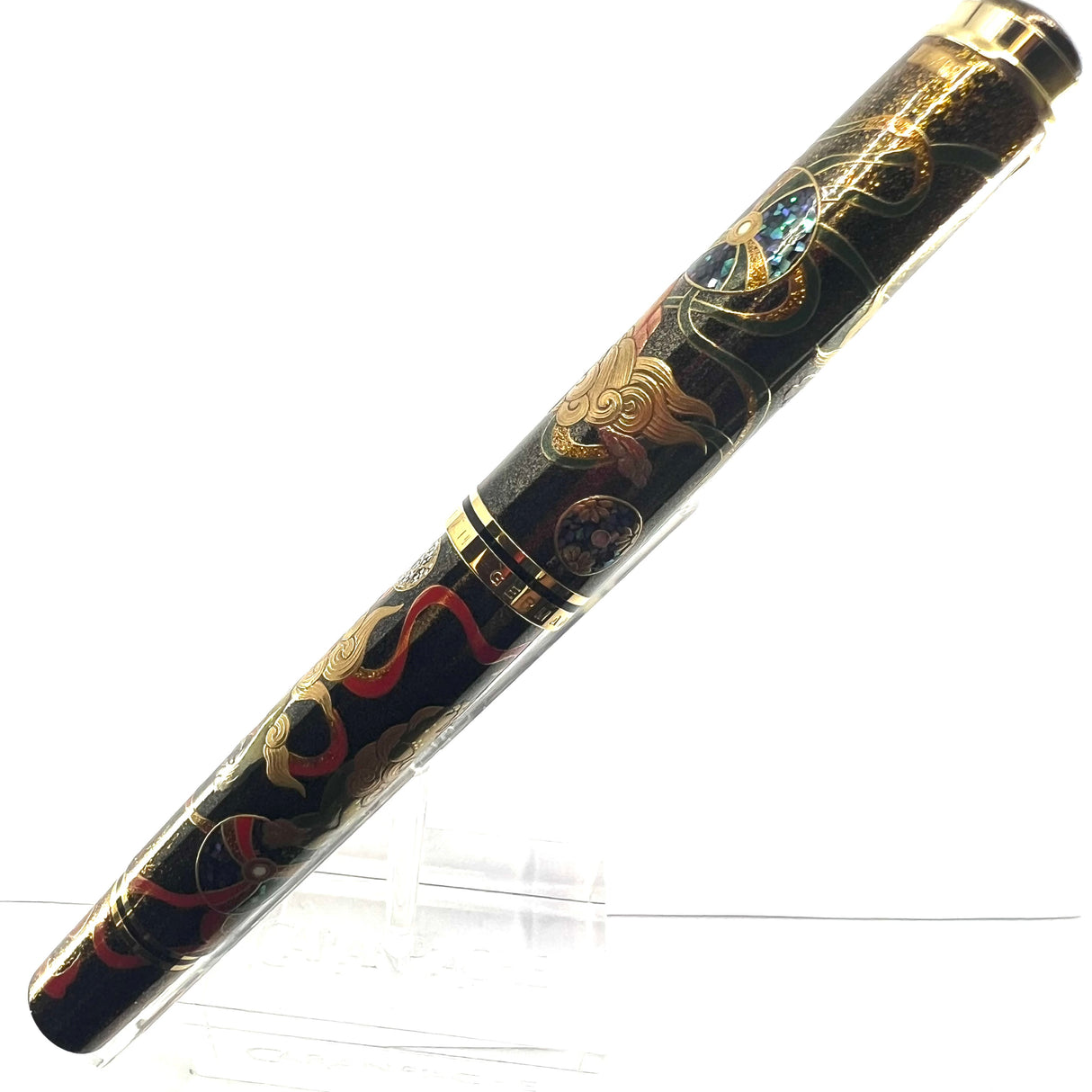 Pelikan Souveran M1000 Maki-e "Karajishi" Limited Edition Fountain Pen - #18 of 88 Pieces - Fine 18kt Gold Nib - Complete Boxes & Booklets - MINT & RARE!!