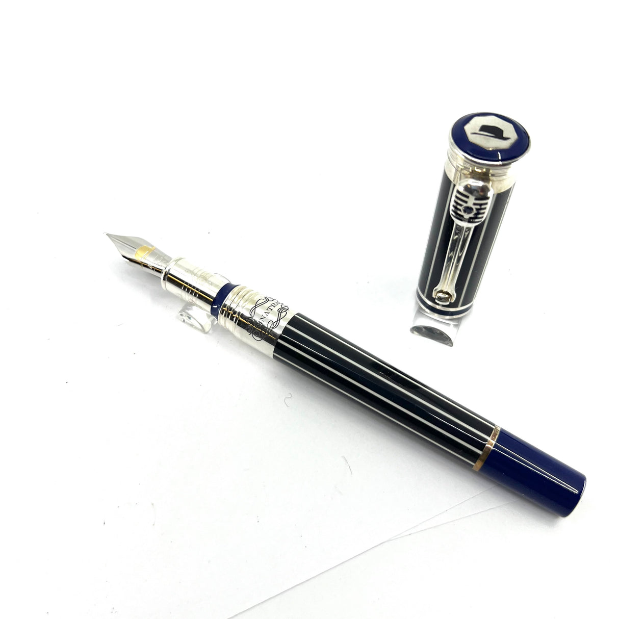 Montegrappa Frank Sinatra Limited Edition Pinstripe Blue Fountain Pen - Circa 2011 - Medium 18kt Gold Nib