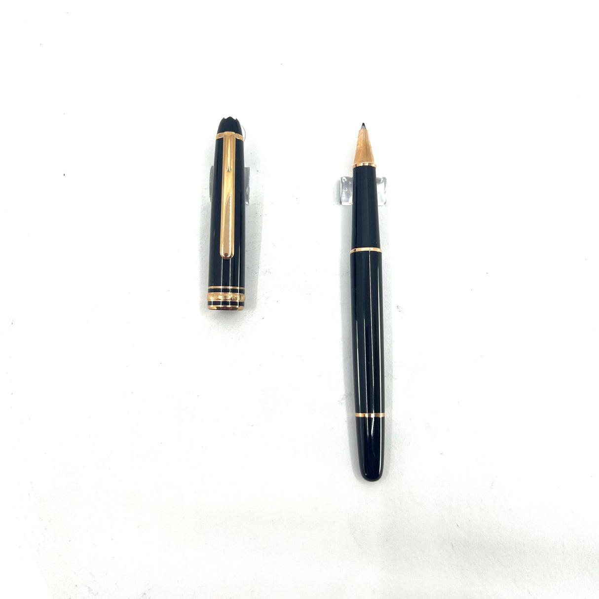 Montblanc Meisterstuck Rose Gold-Coated Black Resin Classique Rollerball