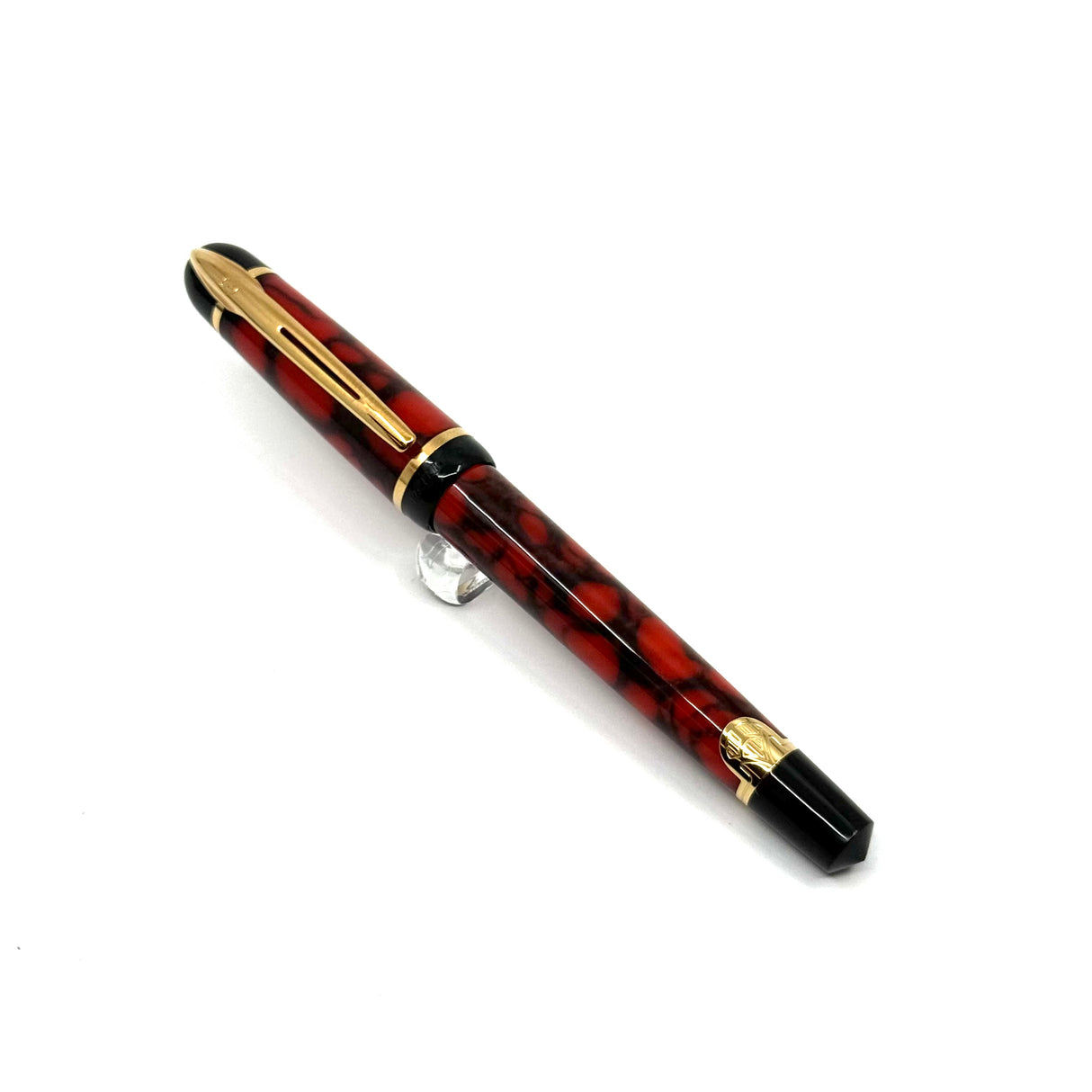 Waterman Phileas Red/Black Marble Fountain Pen - Broad Gilt Stainless Nib