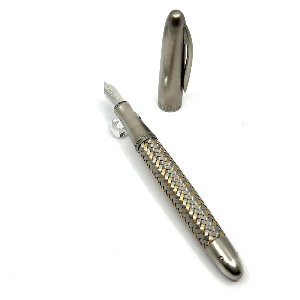 Porsche Design Tec Flex Fountain Pen - Medium 18kt Gold Nib