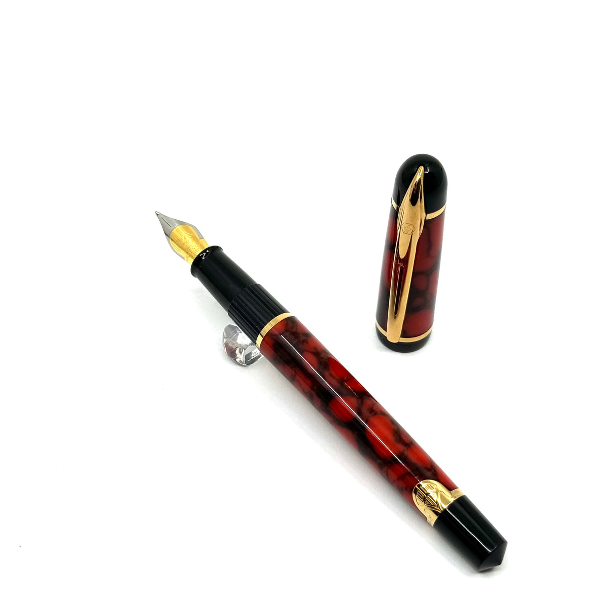 Waterman Phileas Red/Black Marble Fountain Pen - Broad Gilt Stainless Nib