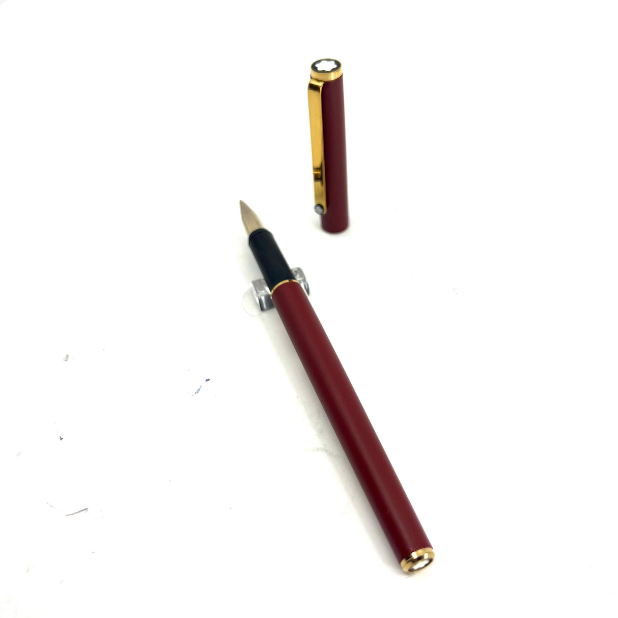 Montblanc Noblesse Matte Burgundy Fountain Pen