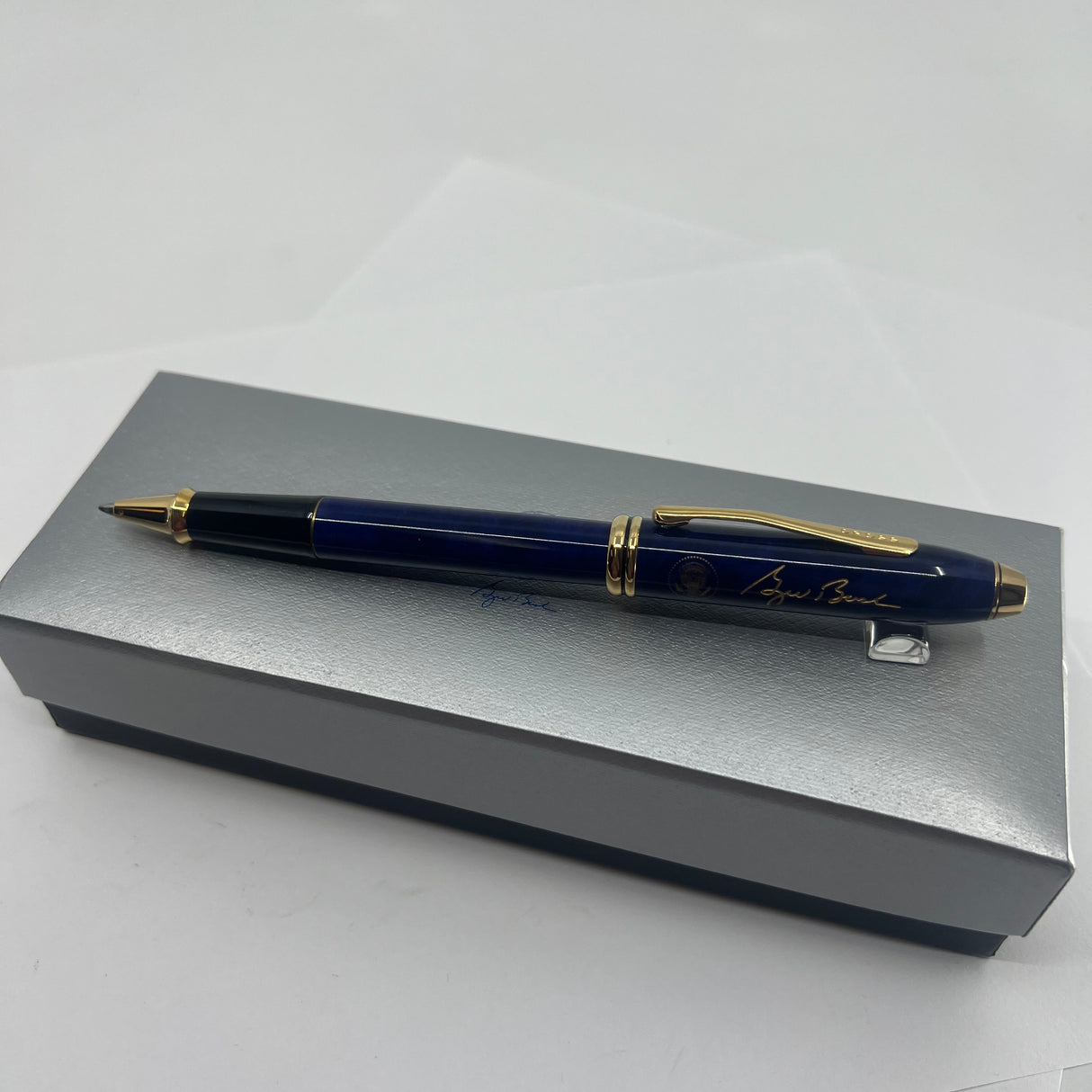 Cross Townsend Marbled Midnight Blue Selectip Rollerball with President George Bush Facsimile Signature & Presidential Seal Engraved on both the Pen & Box!