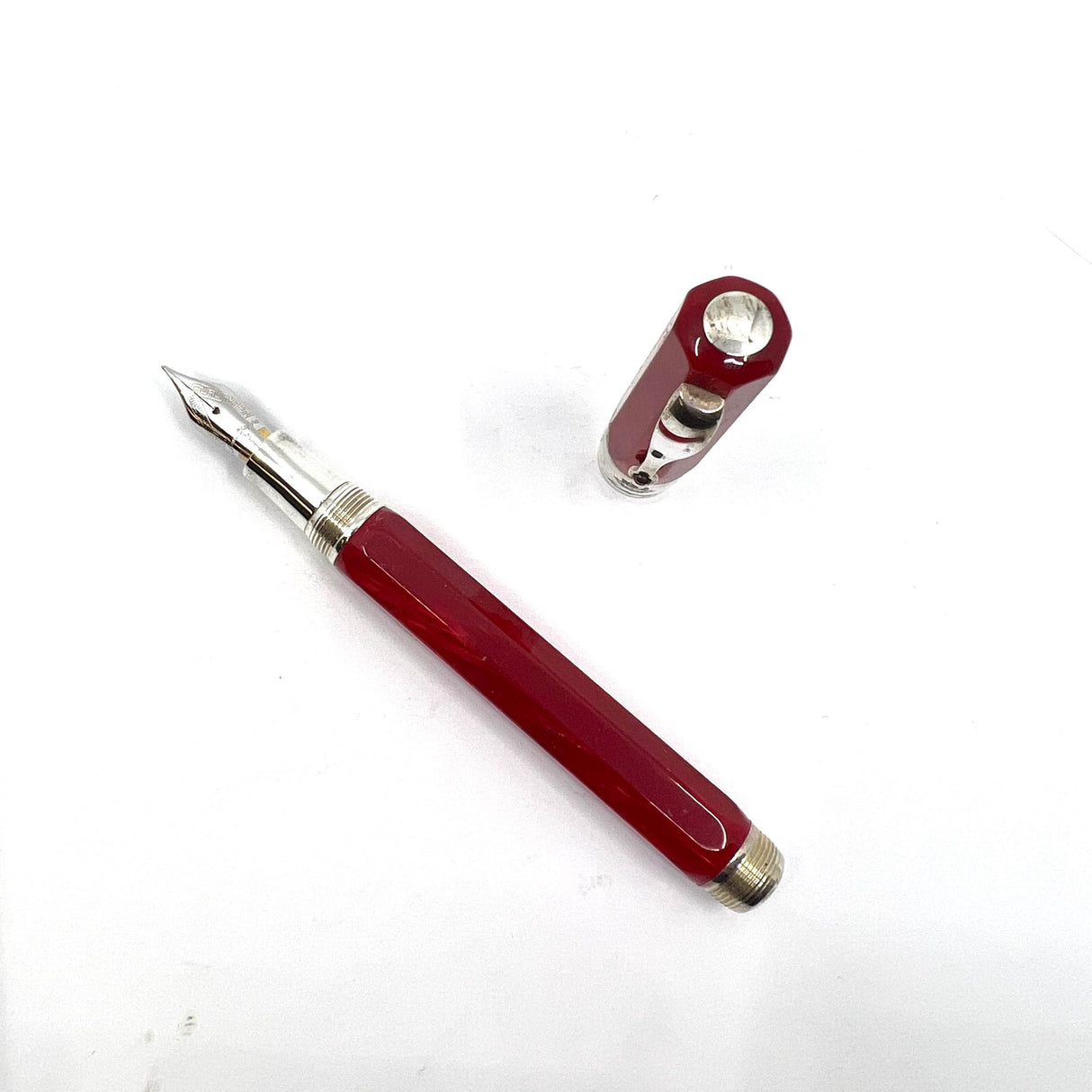 Montegrappa Symphony Lustrous Red Celluloid Octagonal Fountain Pen