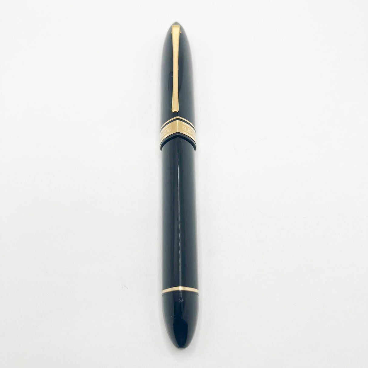 OMAS Blue/Black #360 Oversized Triangulated Fountain Pen - Medium 18kt Gold Nib