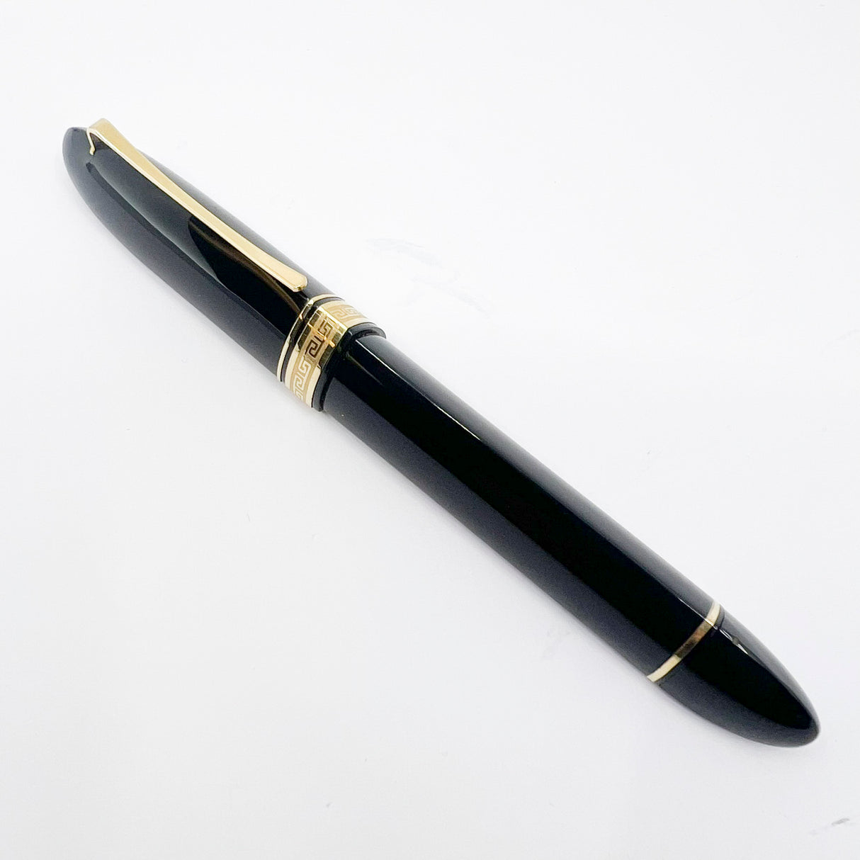 OMAS Blue/Black #360 Oversized Triangulated Fountain Pen - Fine 18kt Gold Nib