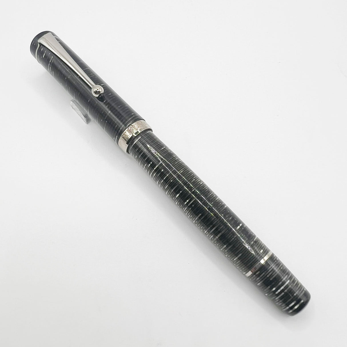 Visconti D'Essai Vintage Celluloid Limited Edition Fountain Pen - Fine 18kt Gold Nib