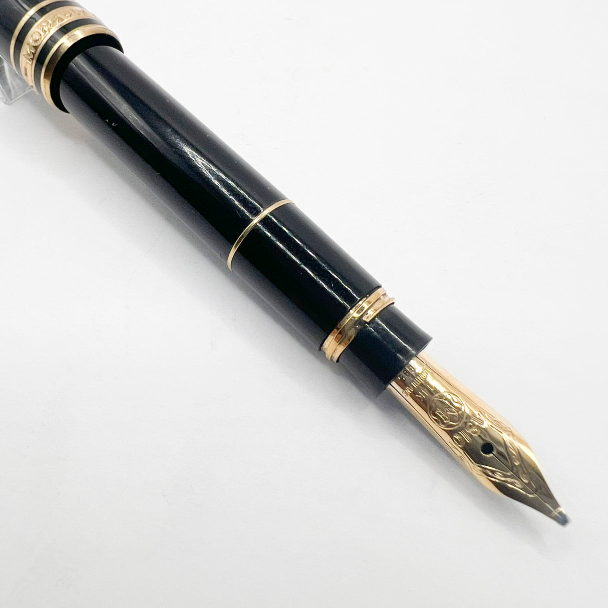 Montblanc Meisterstuck Mozart Black Resin Fountain Pen - Broad 14kt Gold Nib