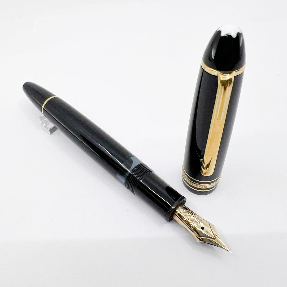 Montblanc Black Meisterstuck #146 LeGrand Fountain Pen - Extra Fine 14kt Gold Nib (Flexes to Broad Width)