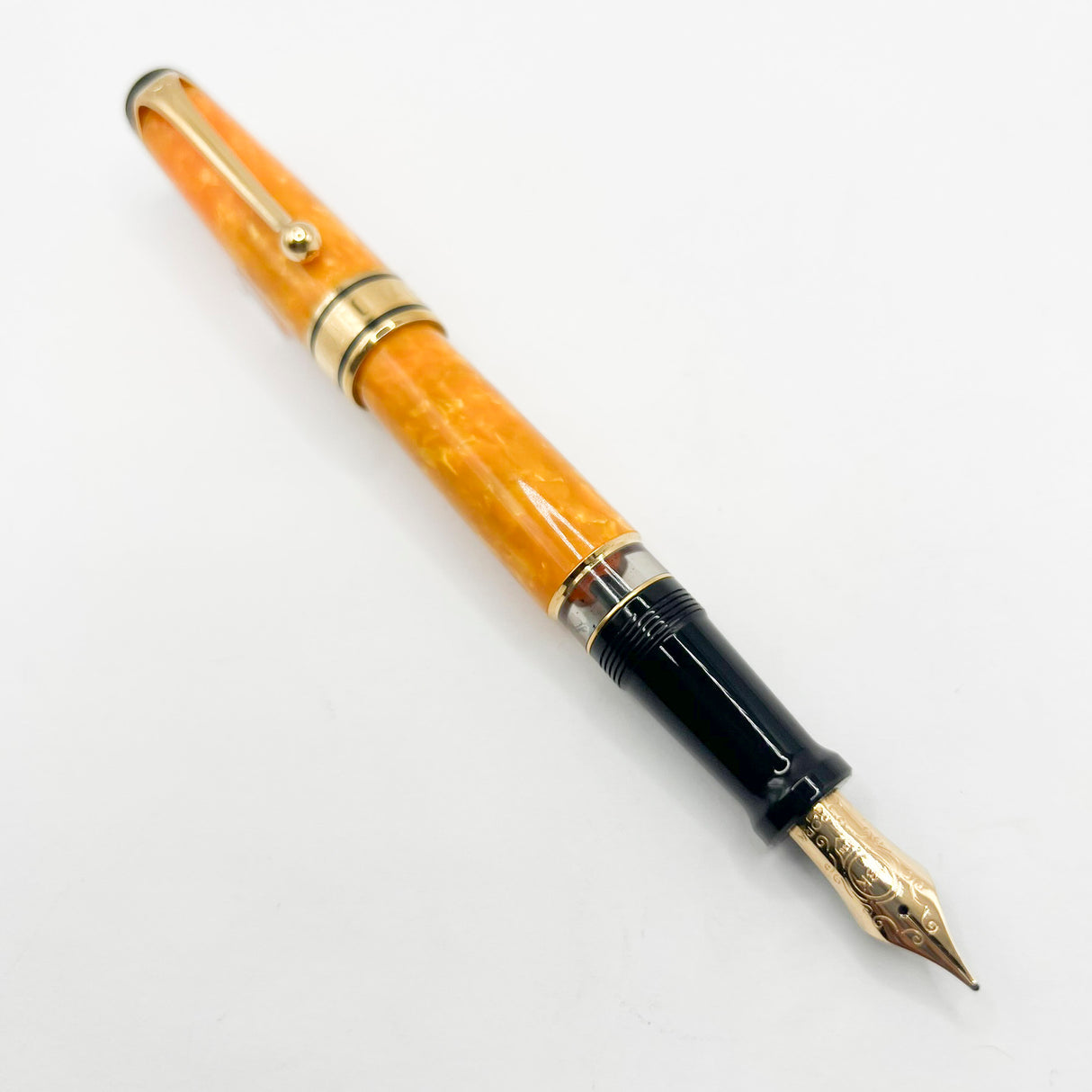 Aurora Optima Marbled Orange Sole Limited Edition Fountain Pen - Broad 18kt Gold Nib