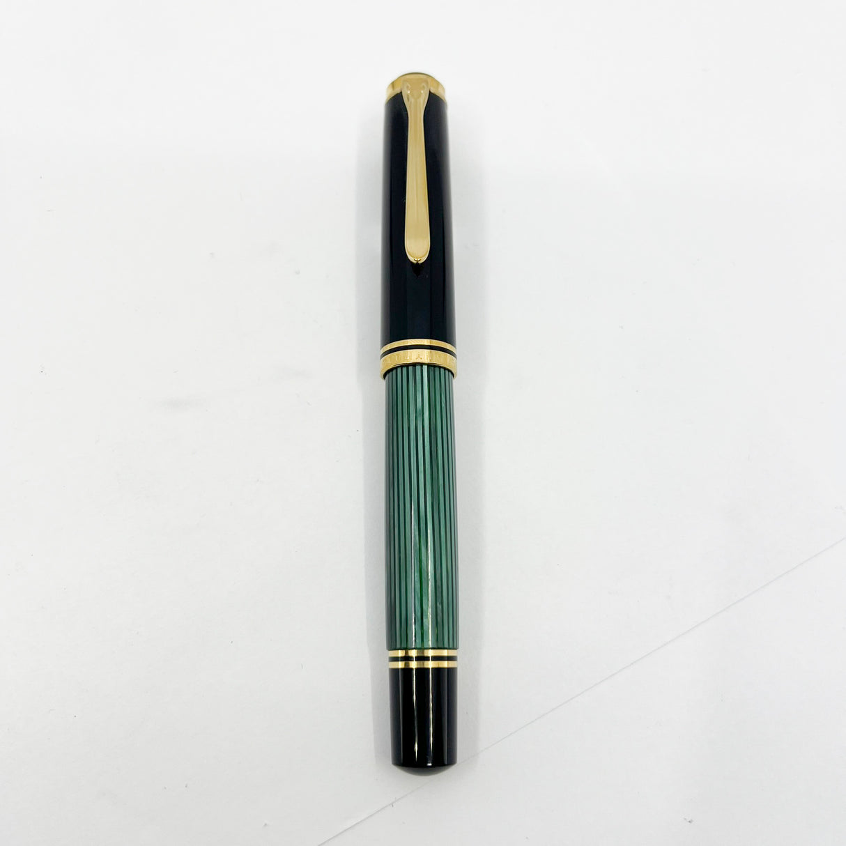 Pelikan Souveran Black/Green Striped M1000 Fountain Pen - Flexible Medium 18kt Gold Nib