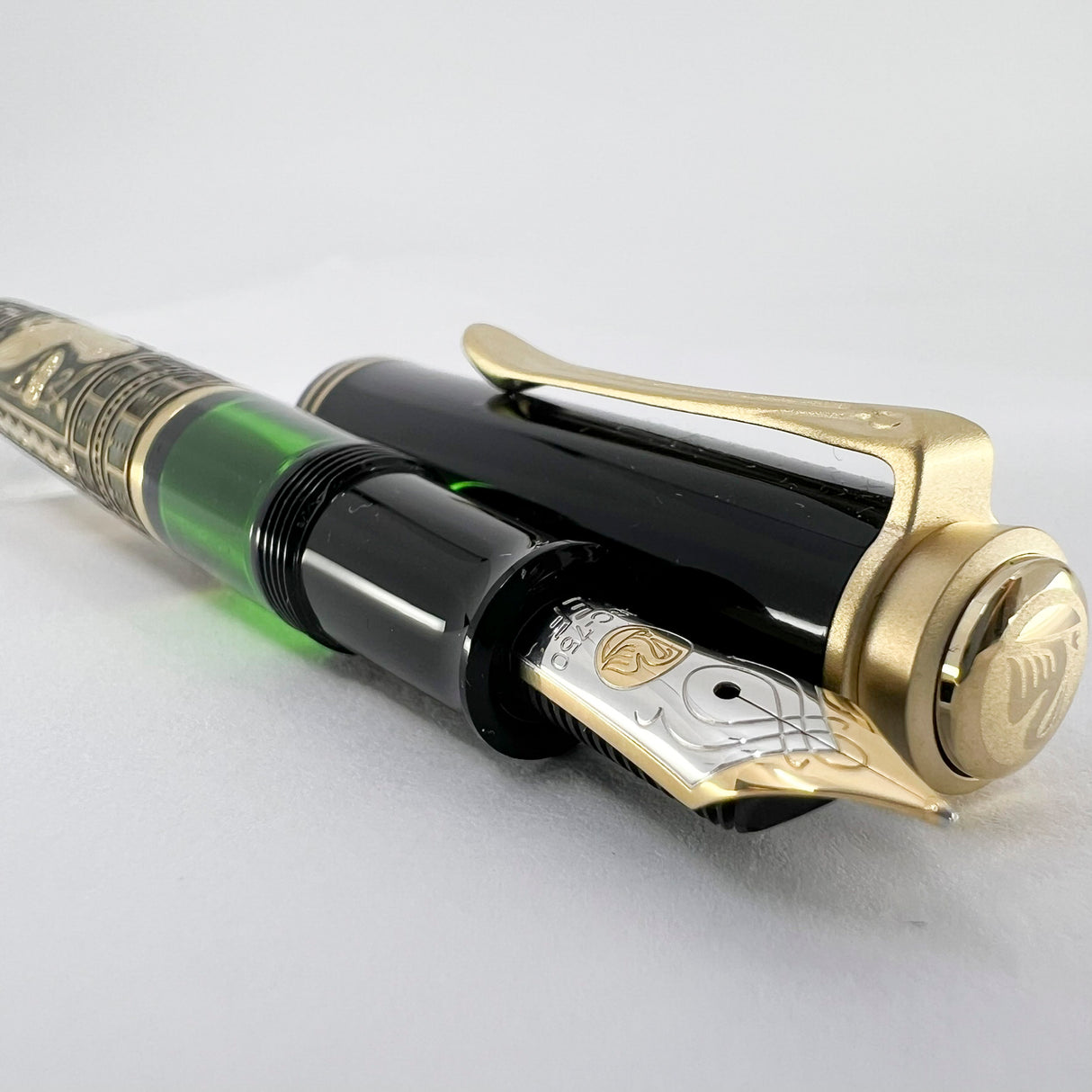 Pelikan M700 Toledo Fountain Pen - Extra Fine 18kt Gold Nib