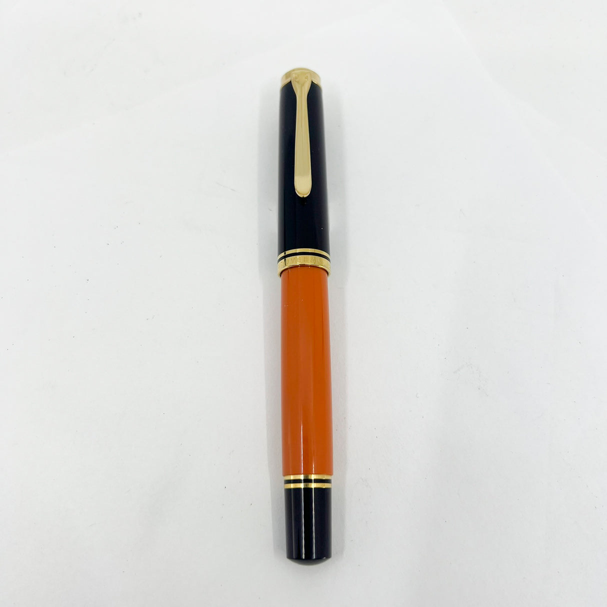 Pelikan M800 Souveran Burnt Orange Fountain Pen - Medium 18kt Gold Nib