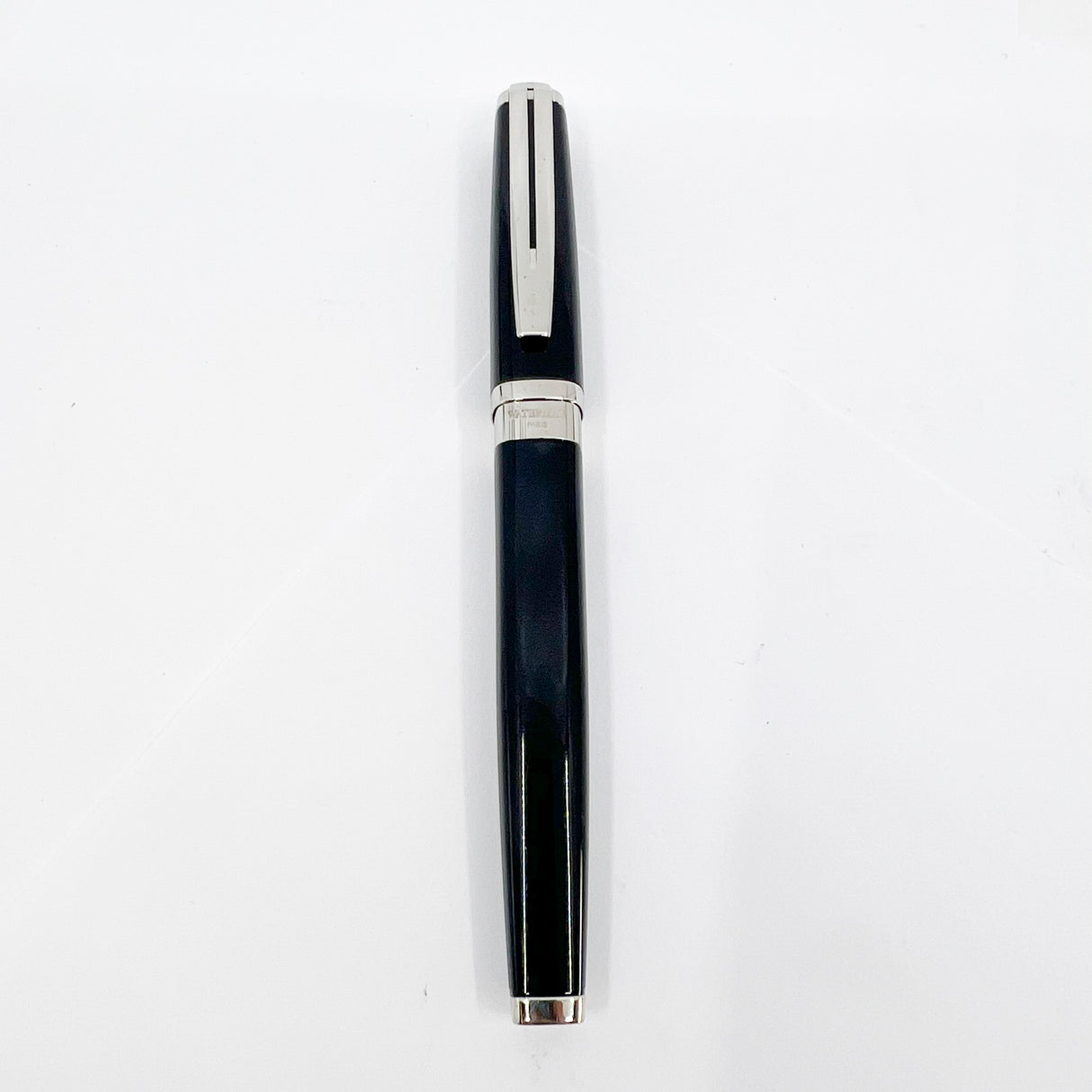 Waterman Oversized Exception Black Fountain Pen - 4-Sided Body with 2 Sides of Charcoal Stripes - Medium 18kt Gold Nib
