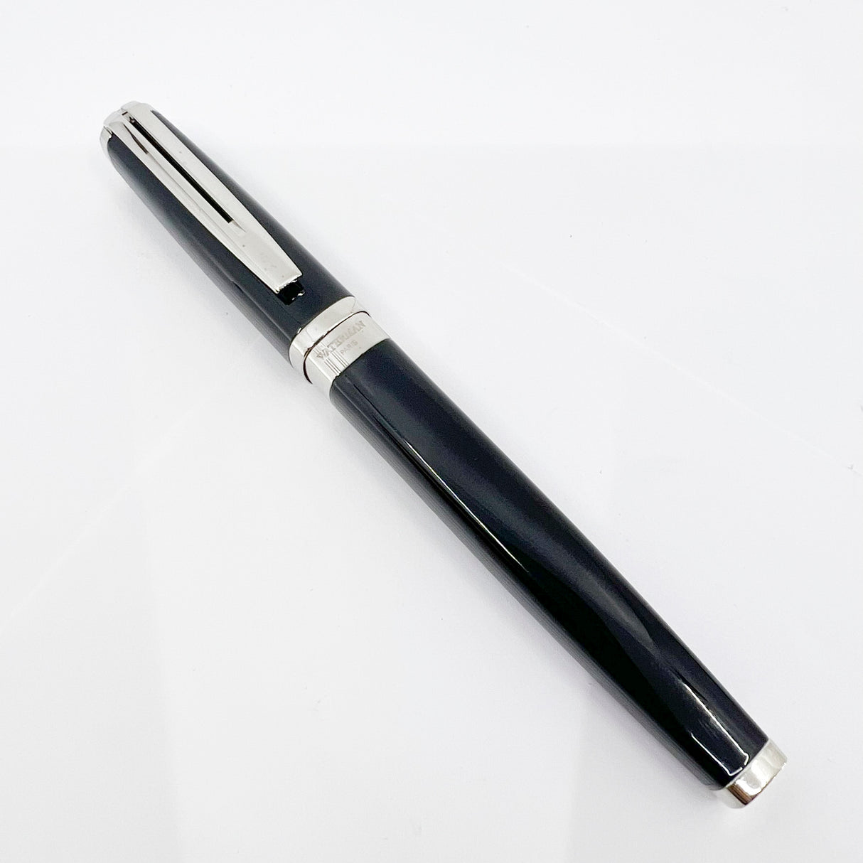 Waterman Oversized Exception Black Fountain Pen - 4-Sided Body with 2 Sides of Charcoal Stripes - Medium 18kt Gold Nib