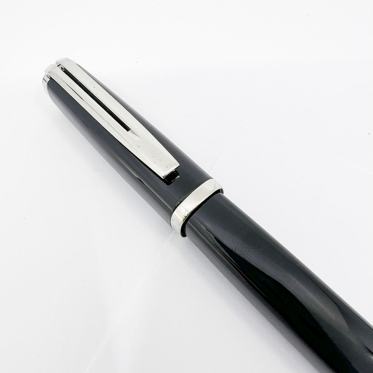 Waterman Oversized Exception Black Fountain Pen - 4-Sided Body with 2 Sides of Charcoal Stripes - Medium 18kt Gold Nib