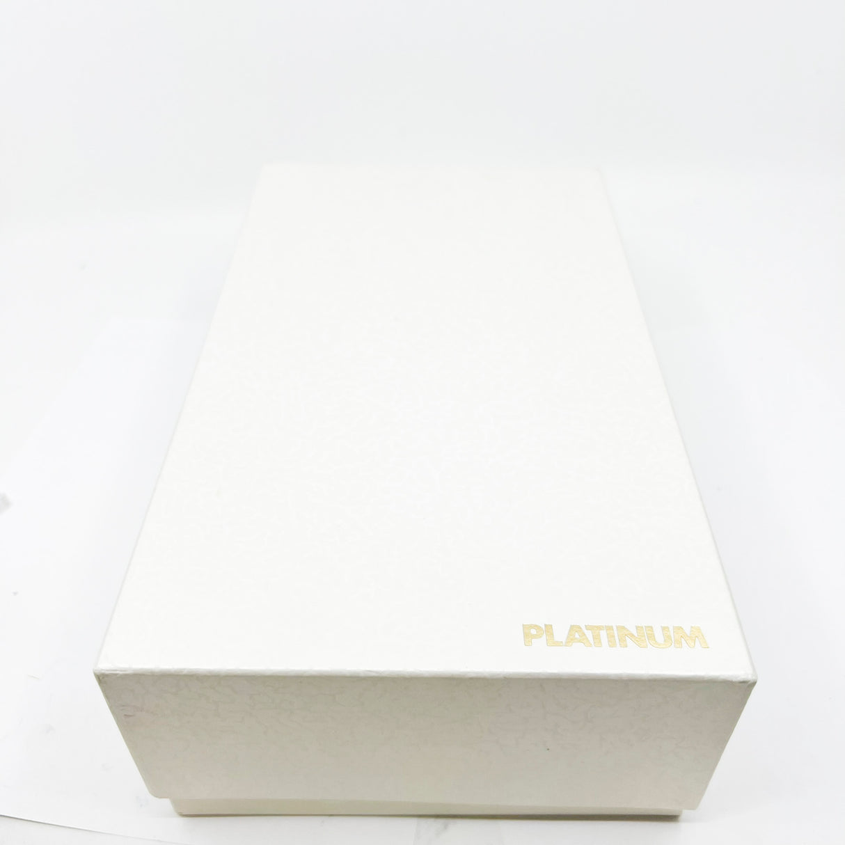 PLATINUM Mother of Pearl 80th Anniversary Fountain Pen Special Anniversary 1999 - Extra Fine 18kt Gold Nib