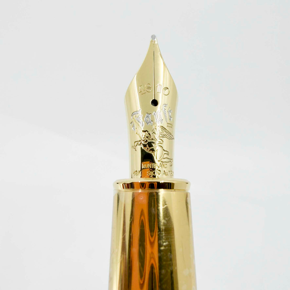 Montblanc "Goethe 1808" Writers Series Special Limited Edition Fountain Pen - Medium 18kt Gold Nib