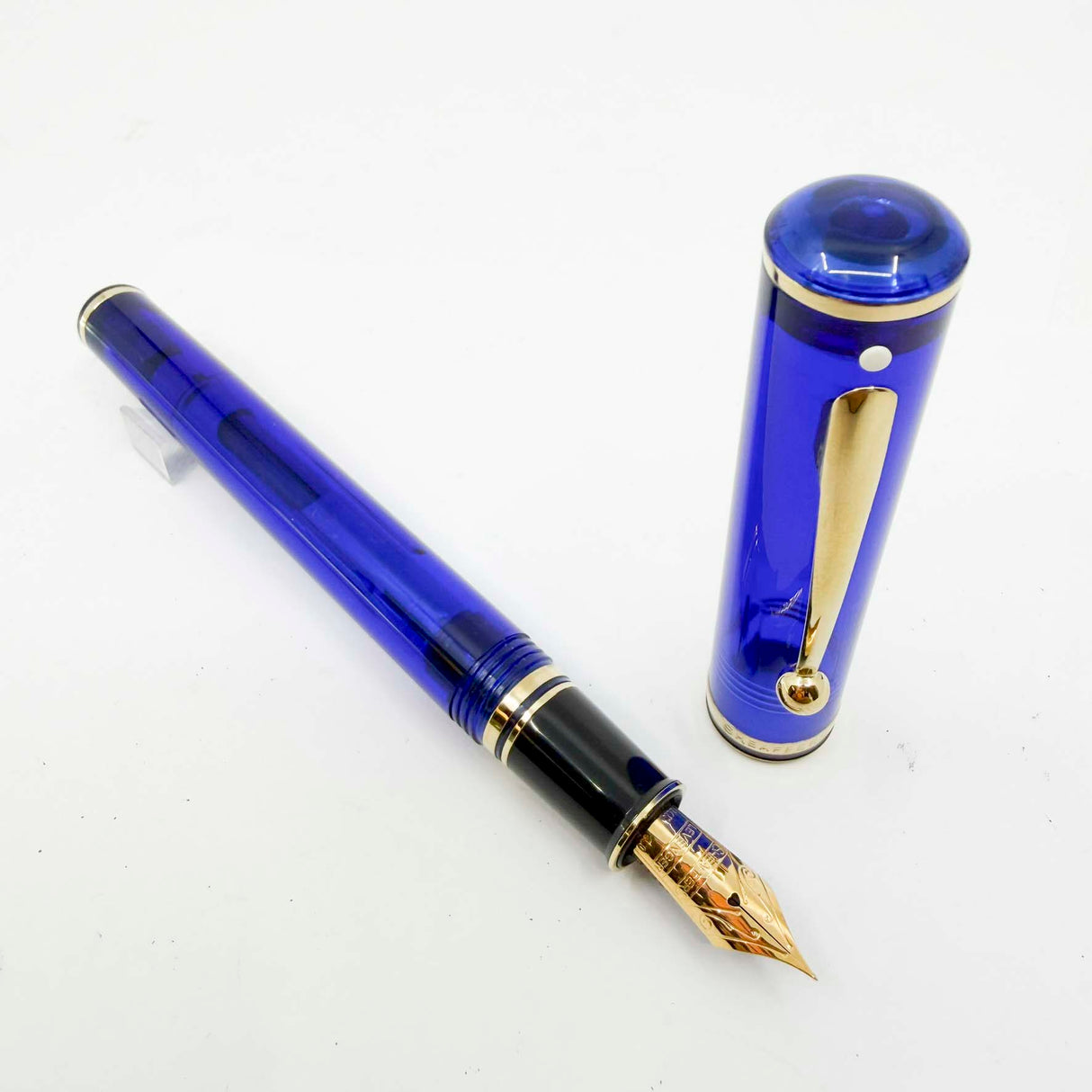 Sheaffer for Levenger Translucent Mediterranean Blue Connaisseur Fountain Pen - Fine 14kt Gold Nib