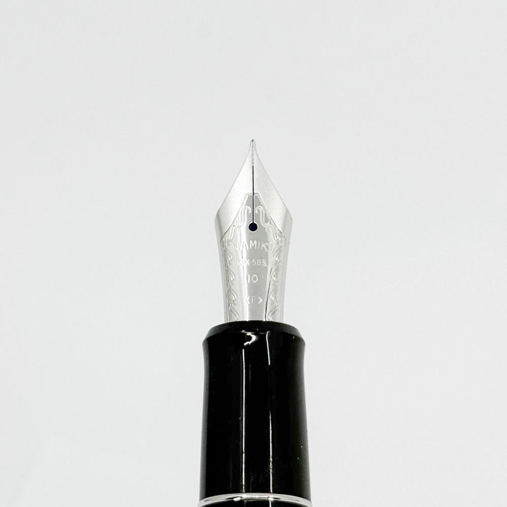 Pilot-Namiki Satin Finished Rhodium Bamboo Oversized Fountain Pen - Fine 14kt Gold Nib