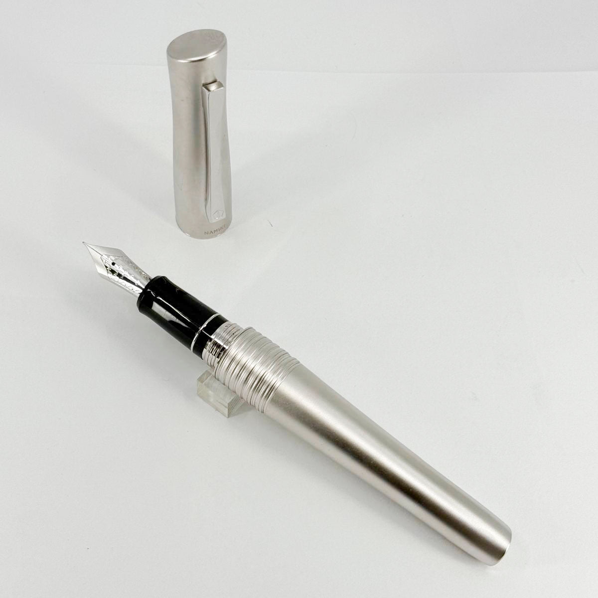 Pilot-Namiki Satin Finished Rhodium Bamboo Oversized Fountain Pen - Fine 14kt Gold Nib