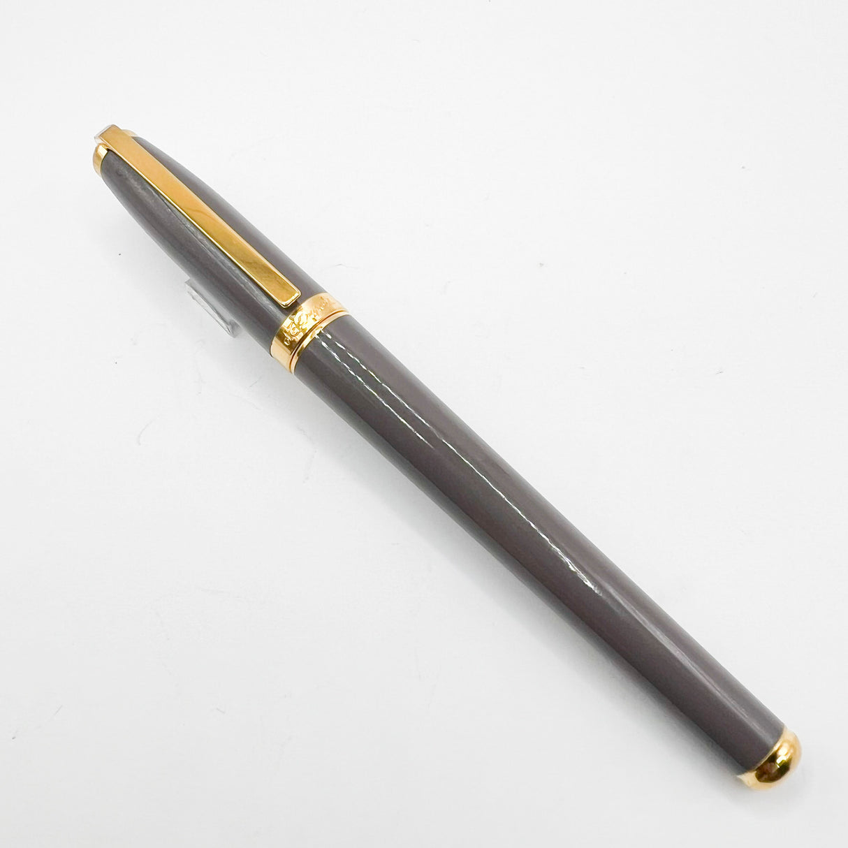 S.T. DuPont Fidelio Gray Lacque Rollerball