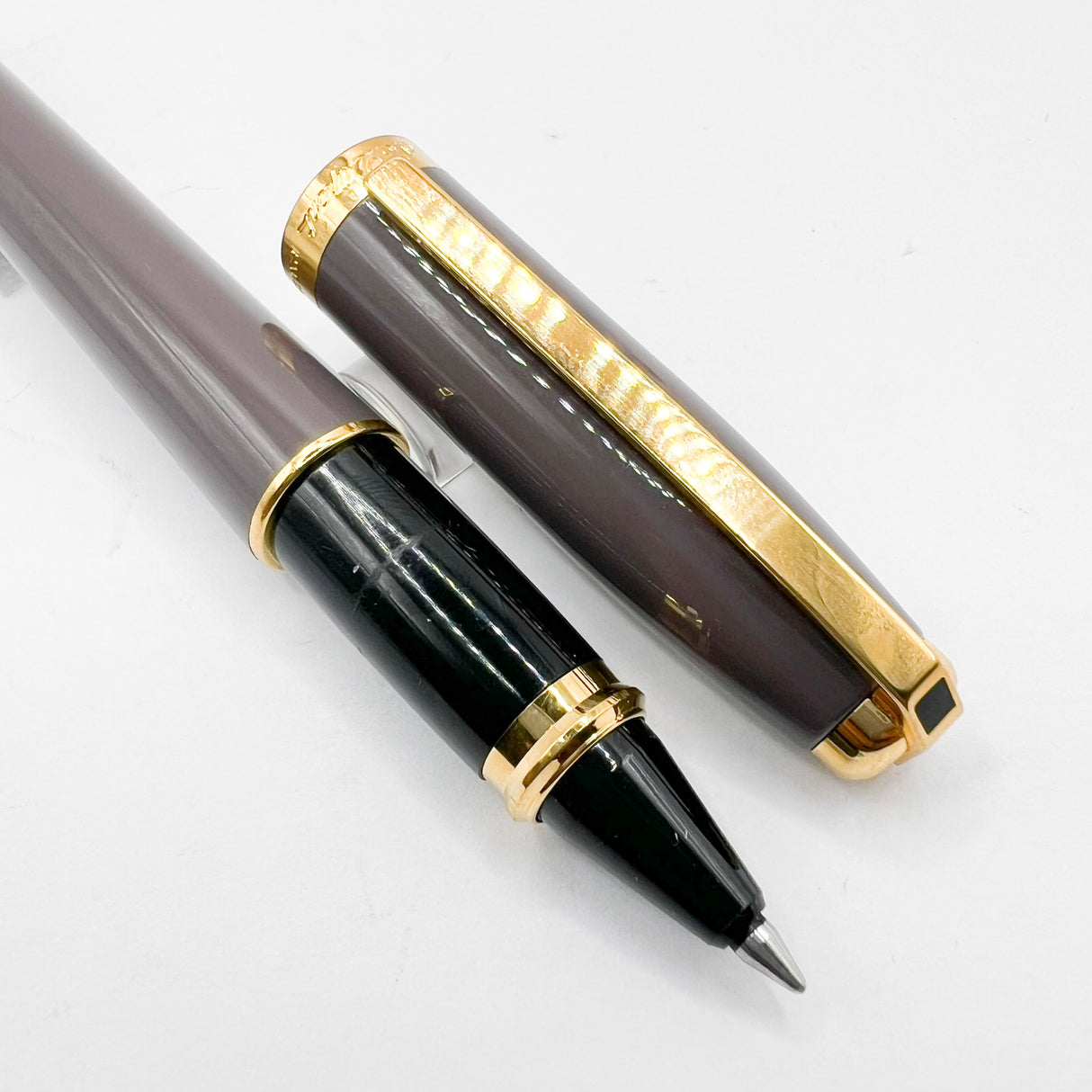 S.T. DuPont Fidelio Gray Lacque Rollerball