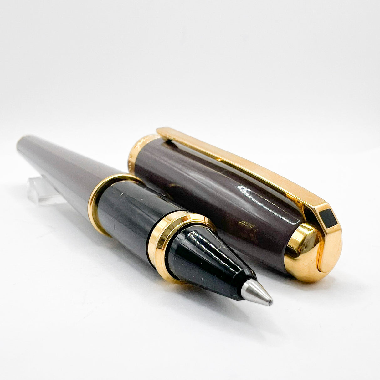 S.T. DuPont Fidelio Gray Lacque Rollerball