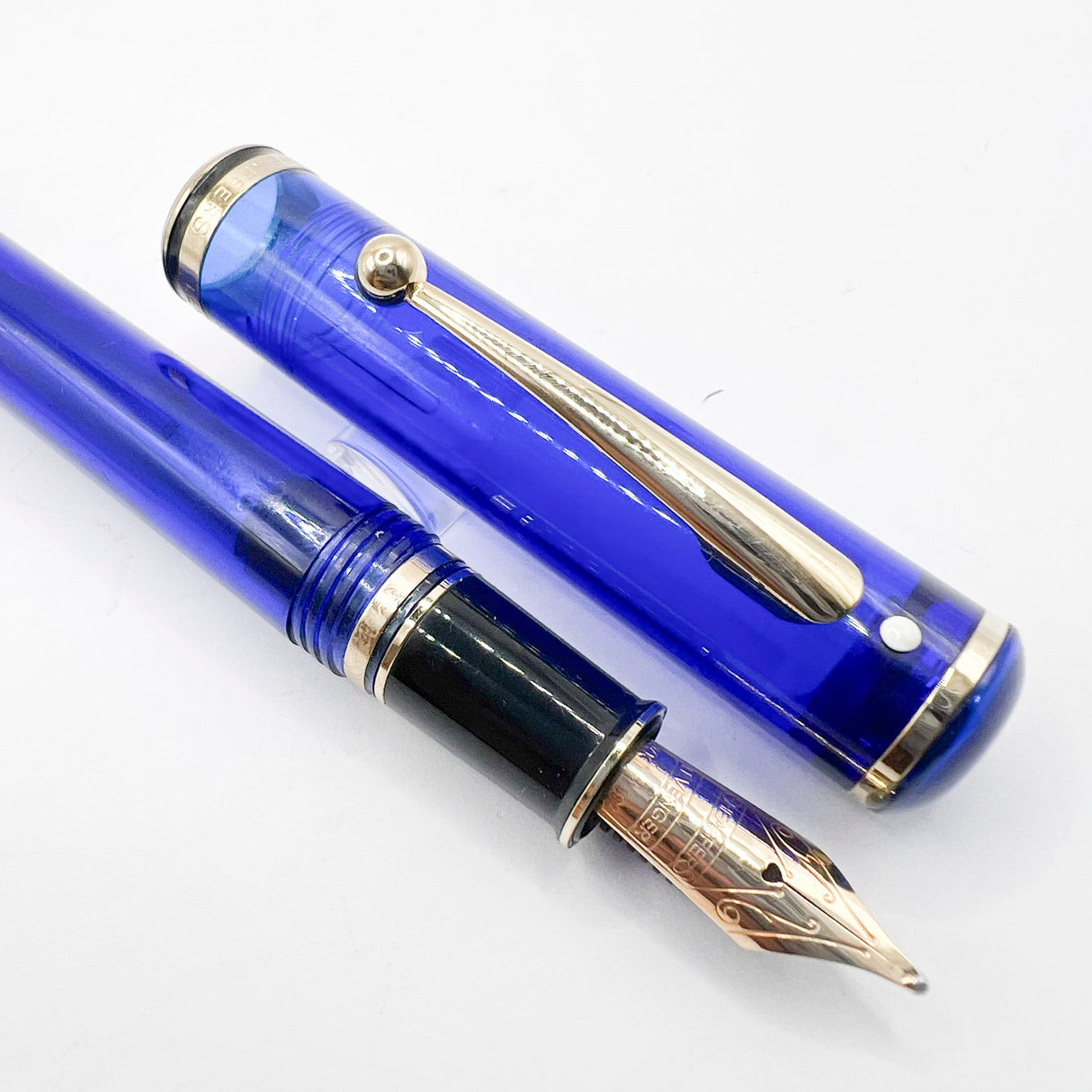 Sheaffer for Levenger Translucent Mediterranean Blue Connaisseur Fountain Pen - Broad 14kt Gold Nib