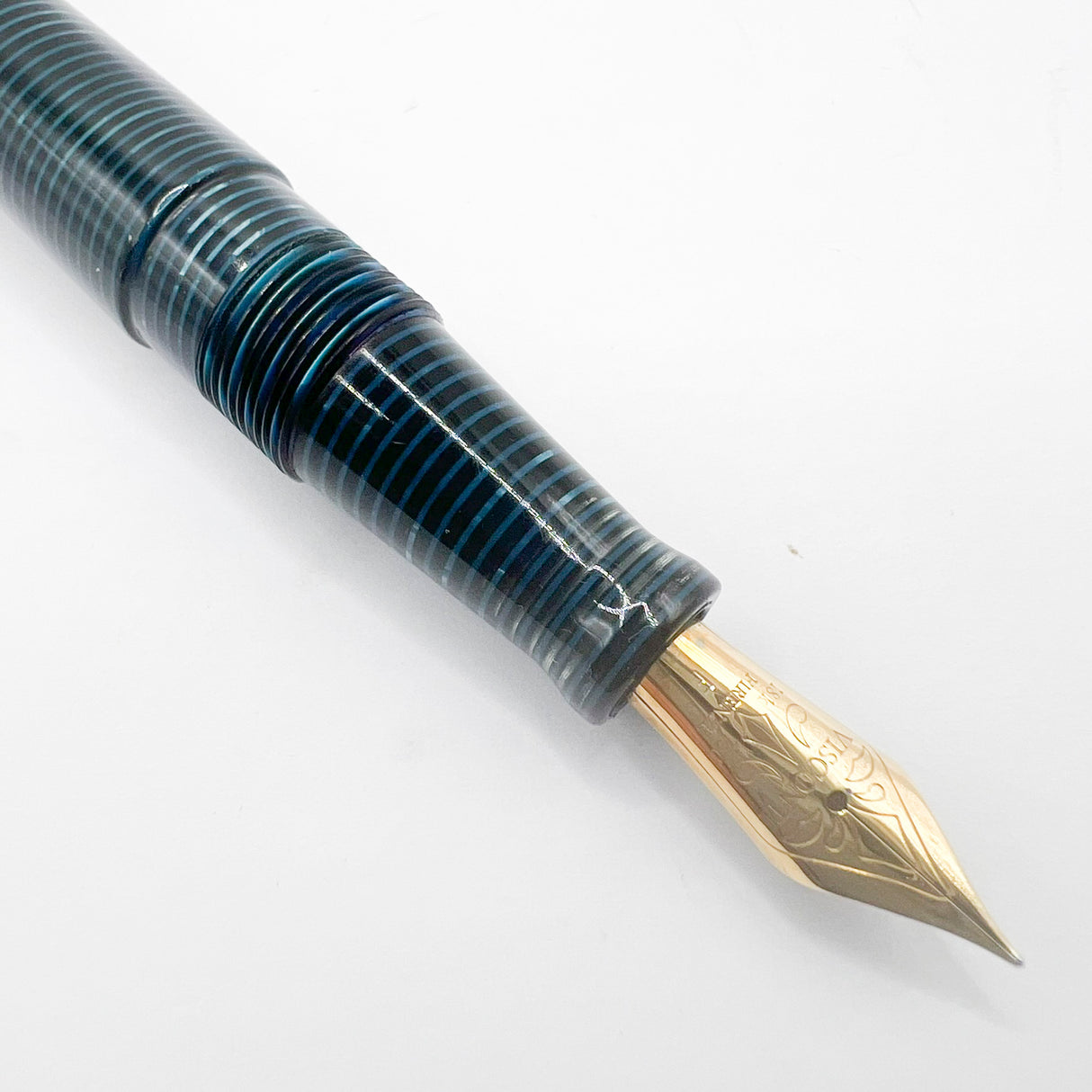 Visconti Manhattan Blue Celluloid With Scarce Cut-out Cap Band - Fine 18kt Gold Nib