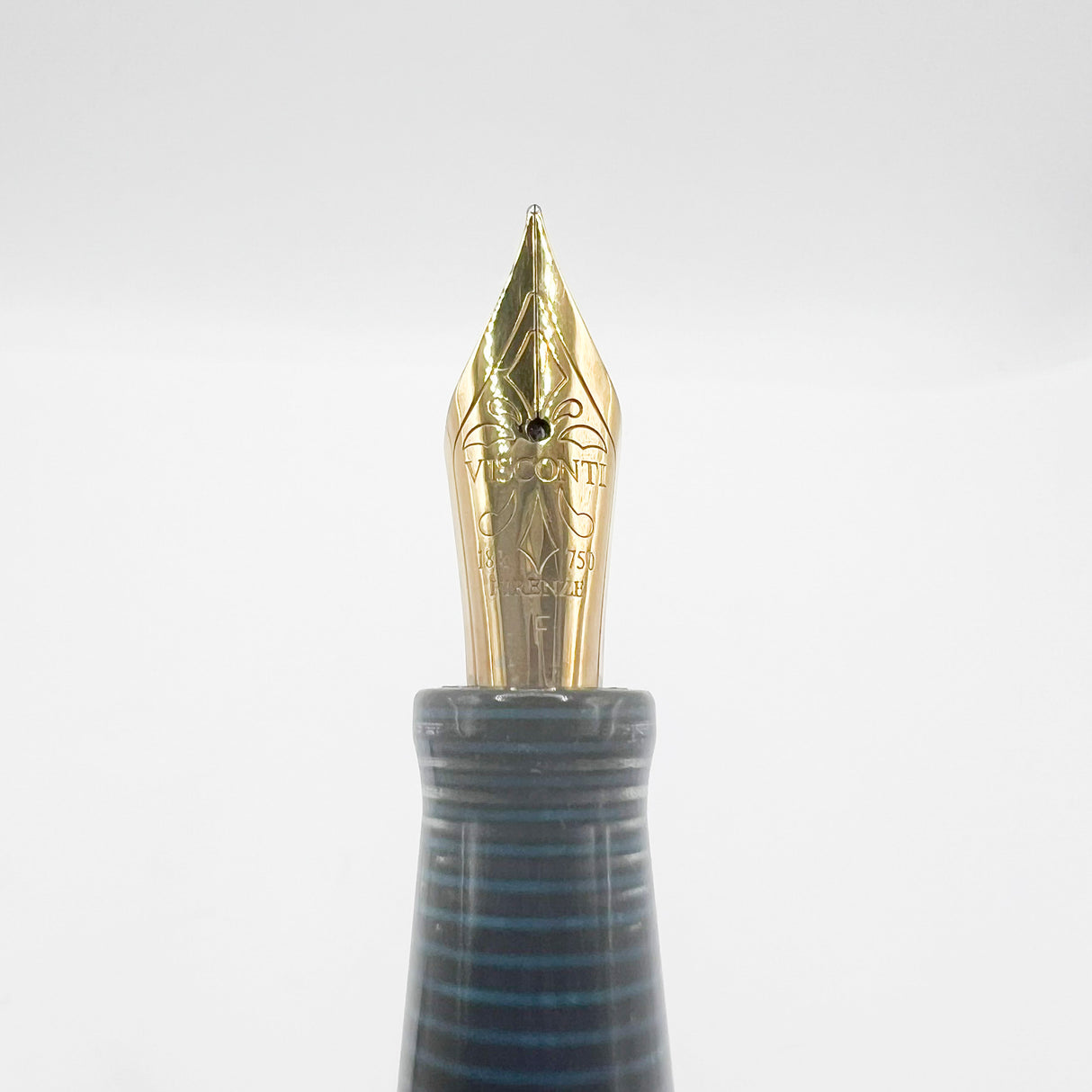 Visconti Manhattan Blue Celluloid With Scarce Cut-out Cap Band - Fine 18kt Gold Nib